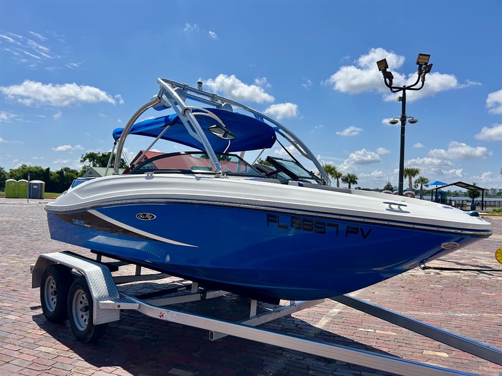 2013 SEA RAY  190 Sport - $17,995