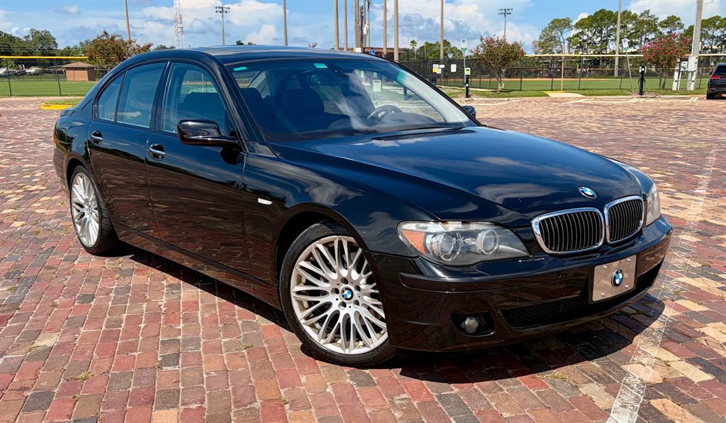 2007 BMW 750i - $6,495