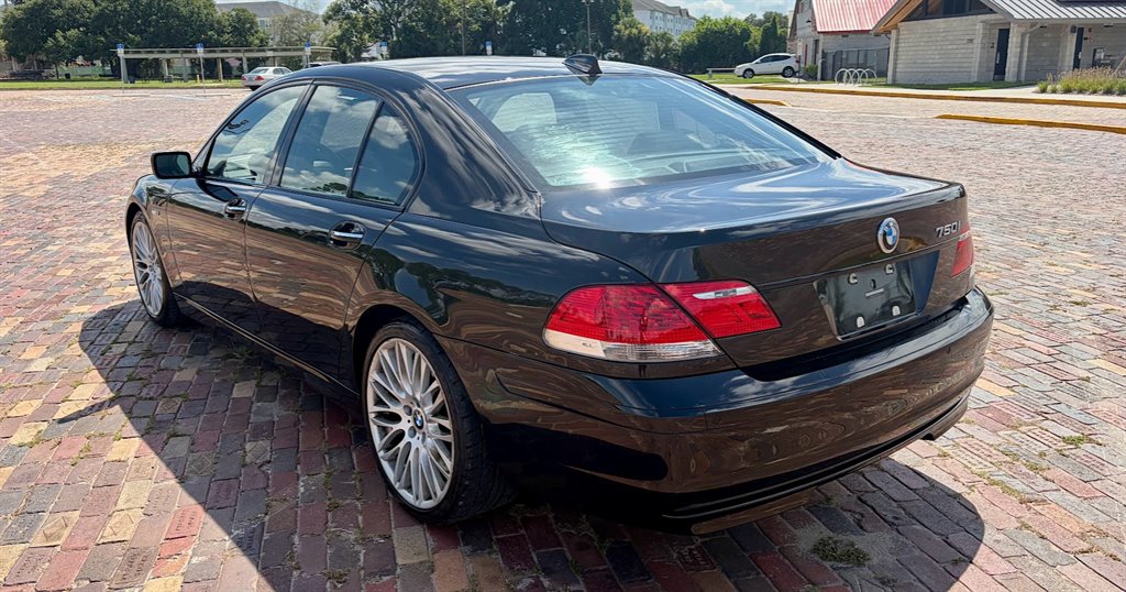 2007 BMW 750i - $6,495