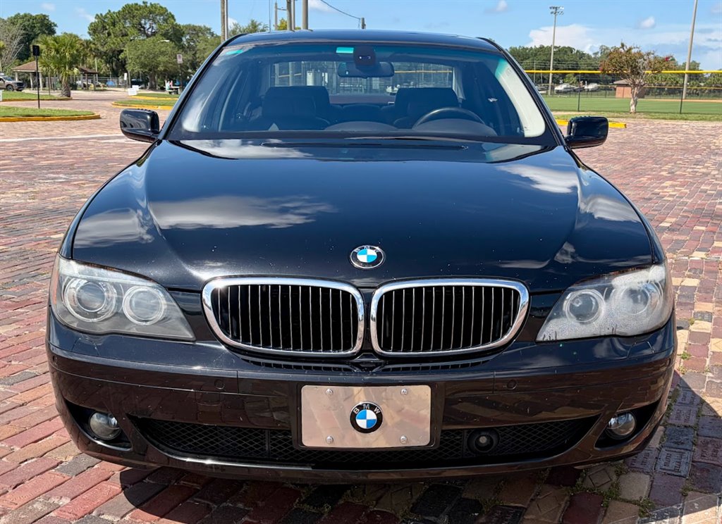 2007 BMW 750i - $6,495