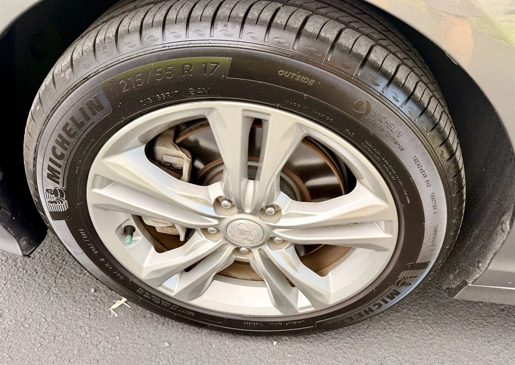 2018 Hyundai Sonata - $14,995