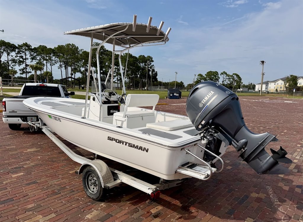2016 Sportsman 20 Island BAY - $24,900