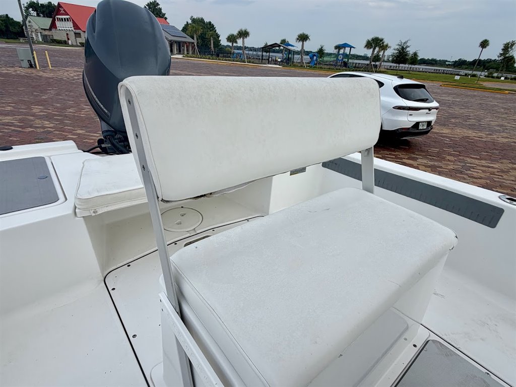 2016 Sportsman 20 Island BAY - $24,900