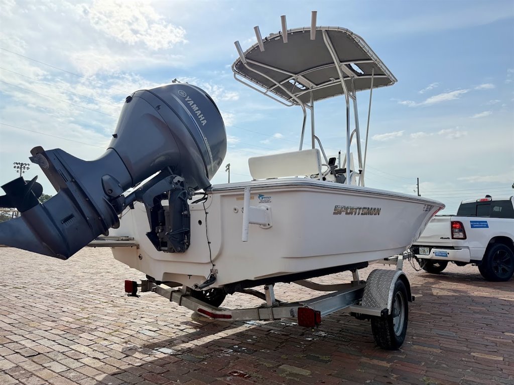 2016 Sportsman 20 Island BAY - $24,900