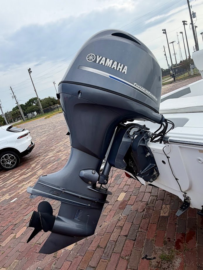 2016 Sportsman 20 Island BAY - $24,900