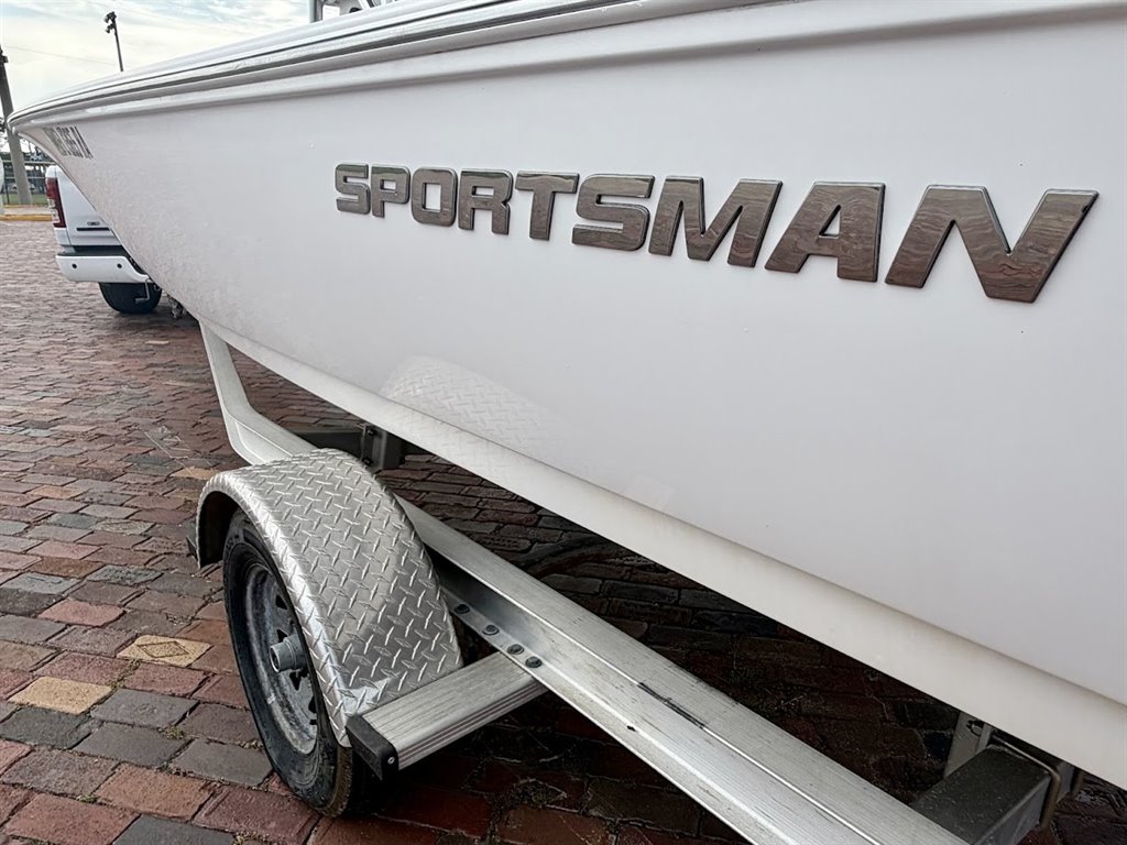 2016 Sportsman 20 Island BAY - $24,900
