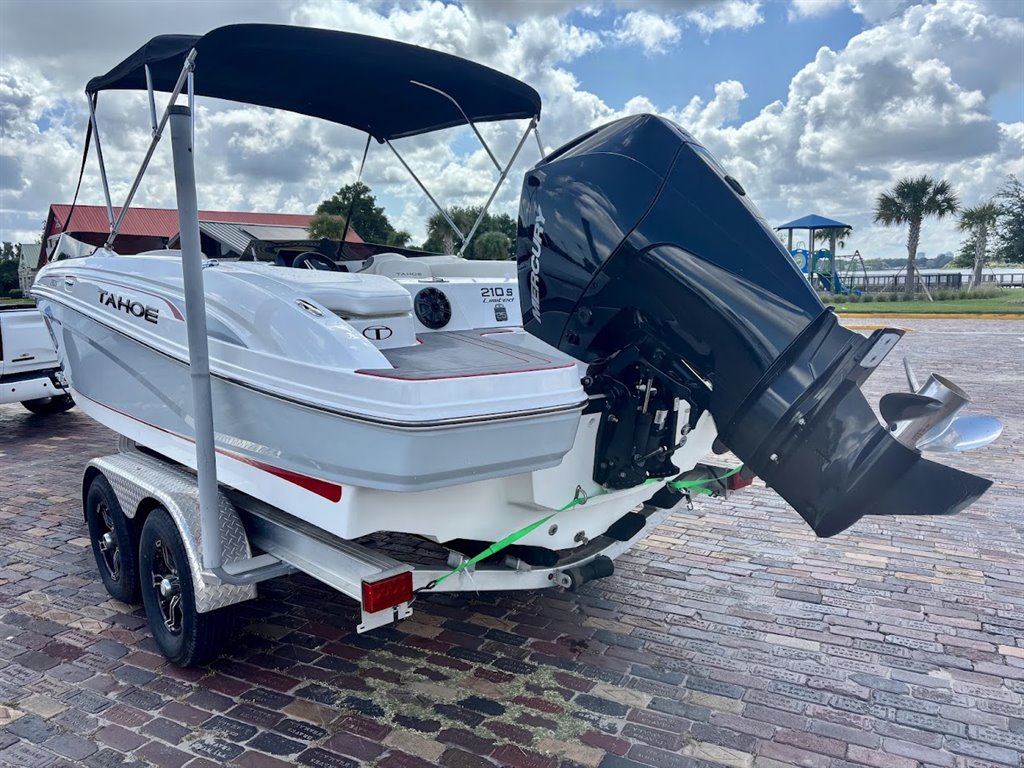 2023 Tahoe 210 S Limited - $39,995