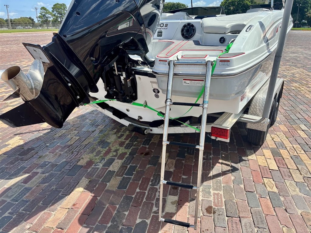2023 Tahoe 210 S Limited - $39,995