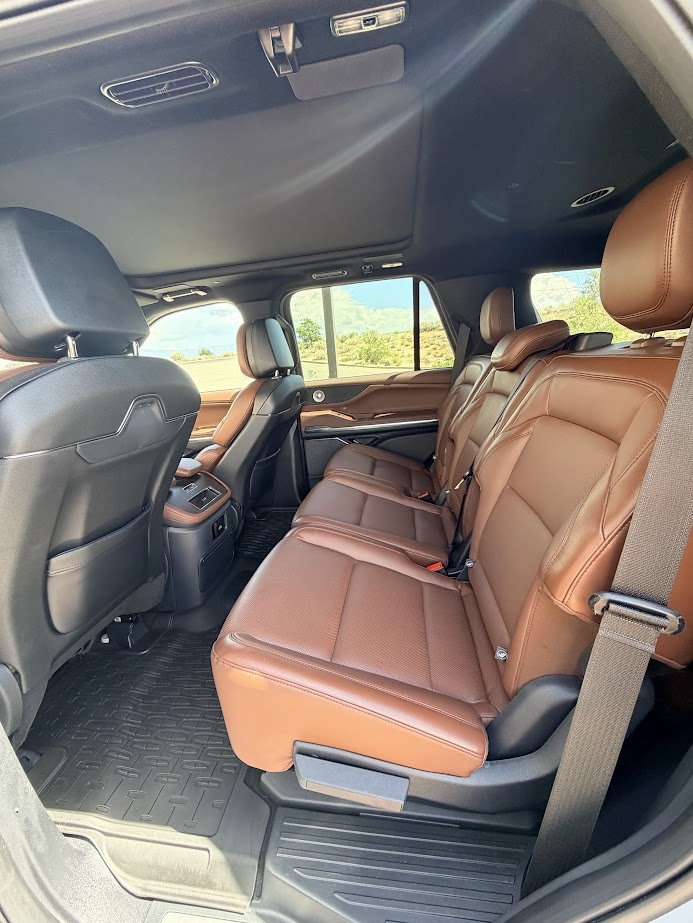 2025 Lincoln Navigator - $79,900