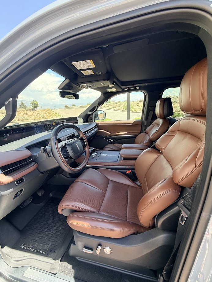 2025 Lincoln Navigator - $79,900