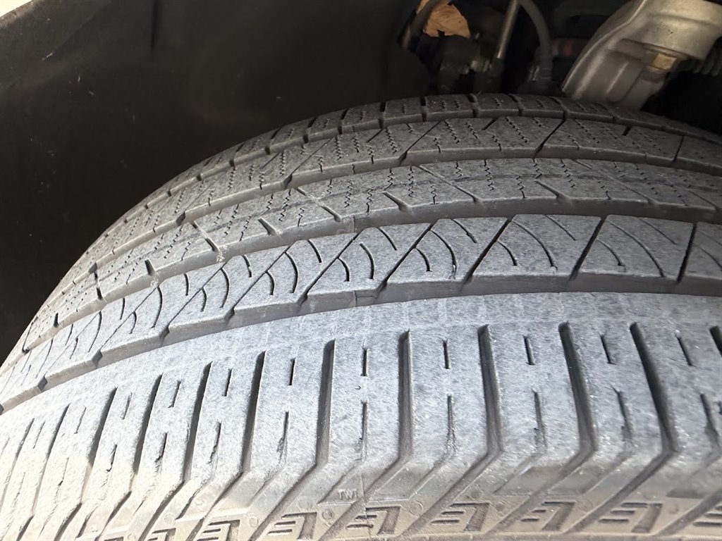 2017 Porsche Cayenne - $19,950
