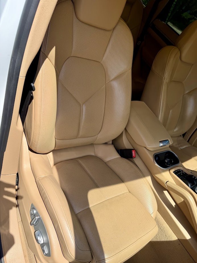 2017 Porsche Cayenne - $19,950