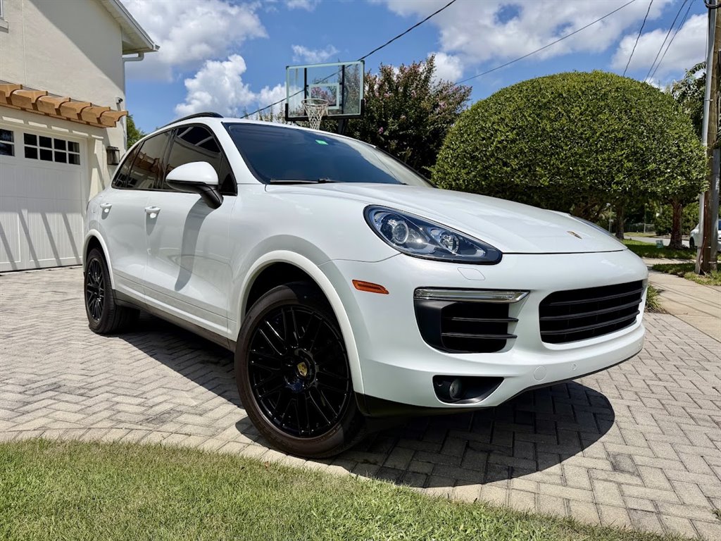2017 Porsche Cayenne - $19,950