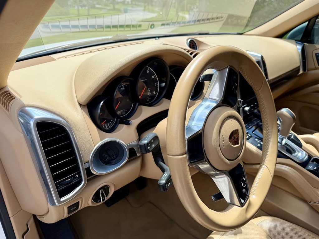 2017 Porsche Cayenne - $19,950