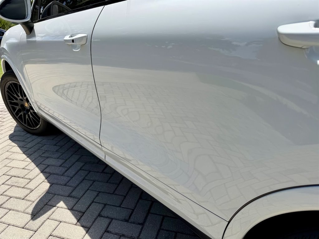 2017 Porsche Cayenne - $19,950