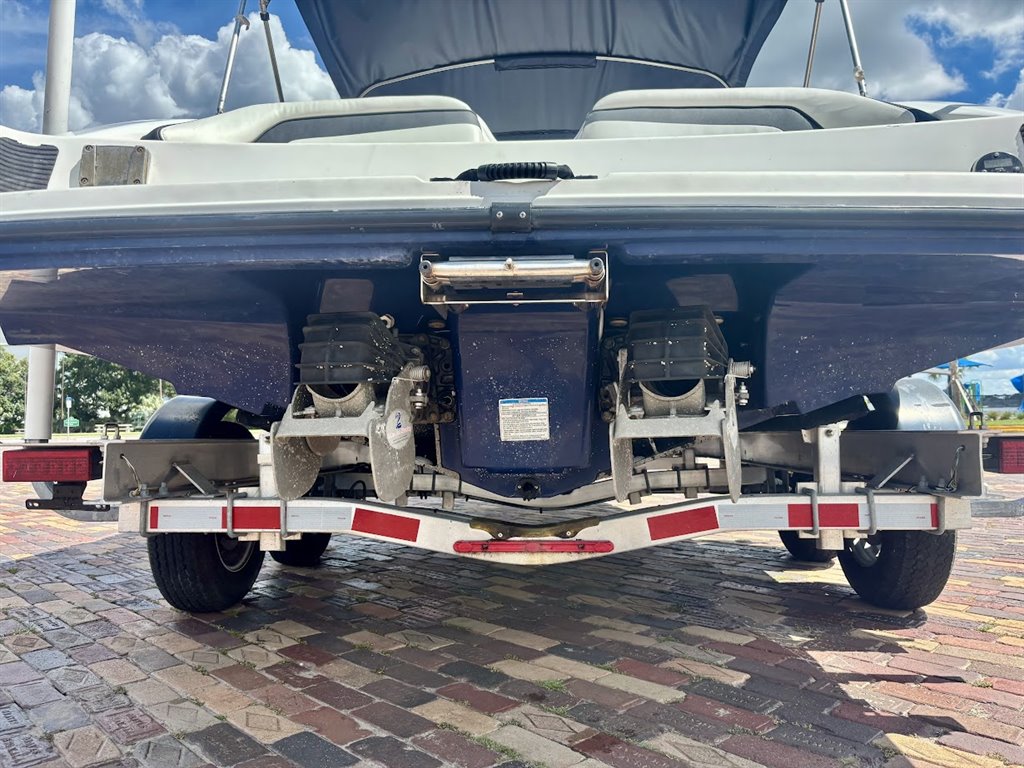 2015 YAMAHA SX 210 - $28,900