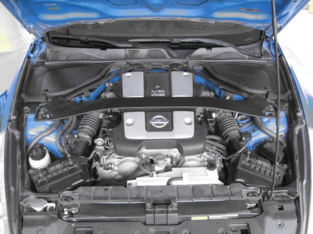 2009 Nissan 370Z Touring photo