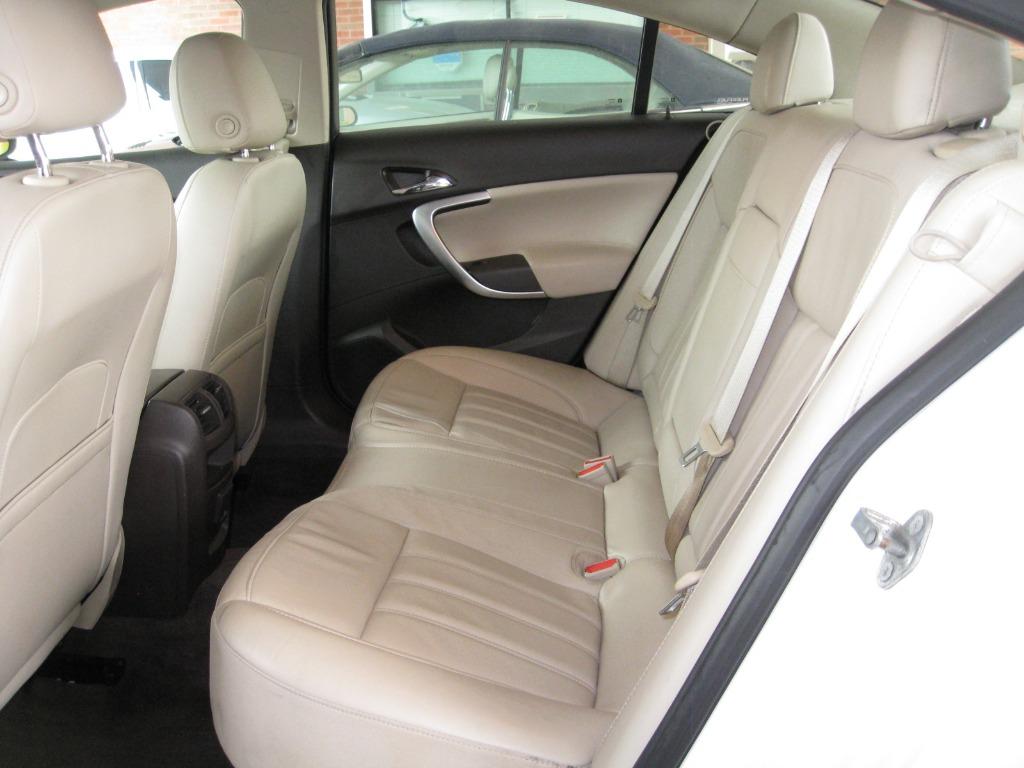 2013 Buick Regal Premium 1 photo