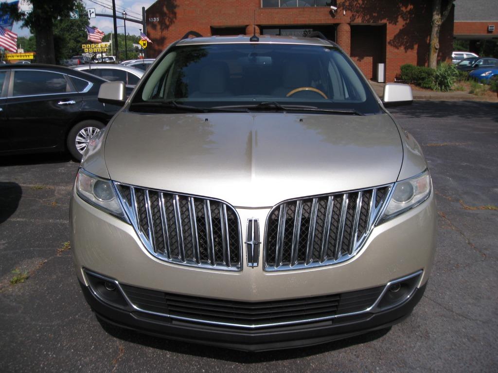 2011 Lincoln MKX photo