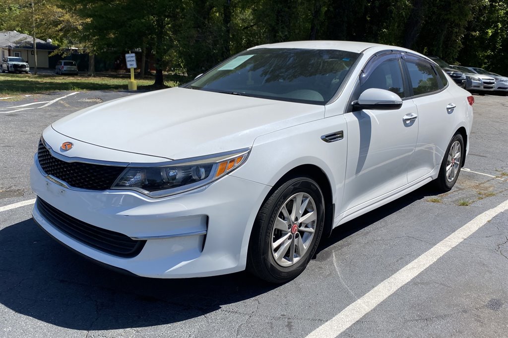 2016 Kia Optima LX photo