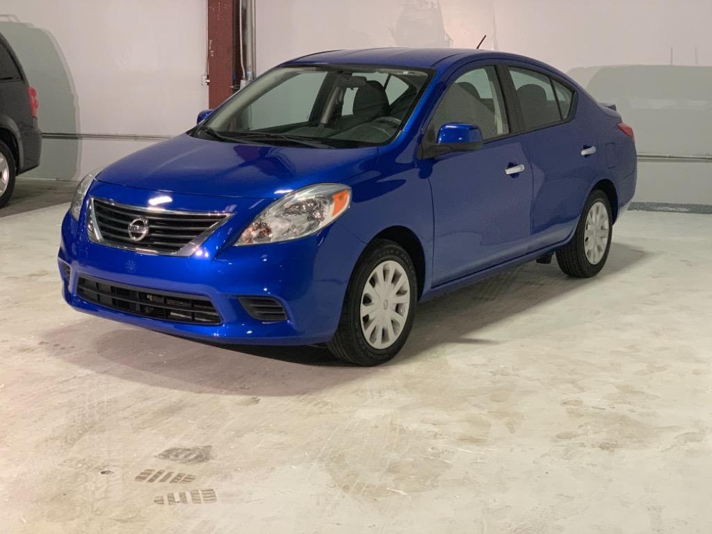 2013 Nissan Versa - $4,490