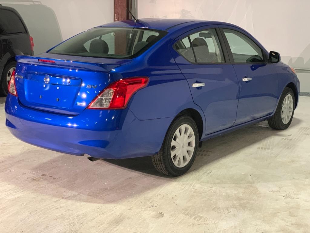 2013 Nissan Versa - $4,490