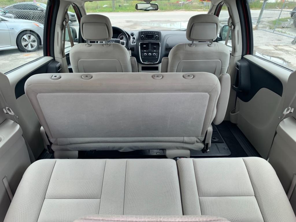2015 Dodge Grand Caravan - $6,990