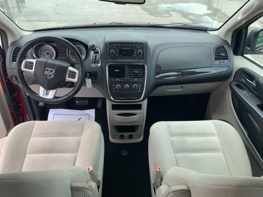 2015 Dodge Grand Caravan - $6,990