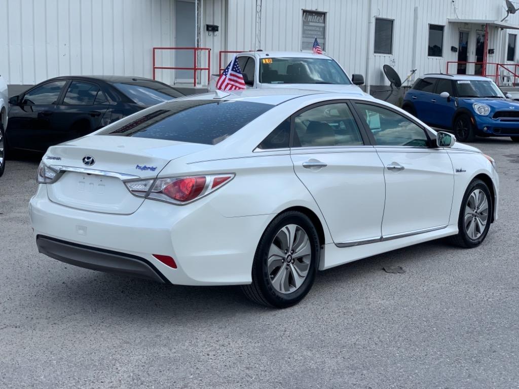 2013 Hyundai Sonata - $7,990