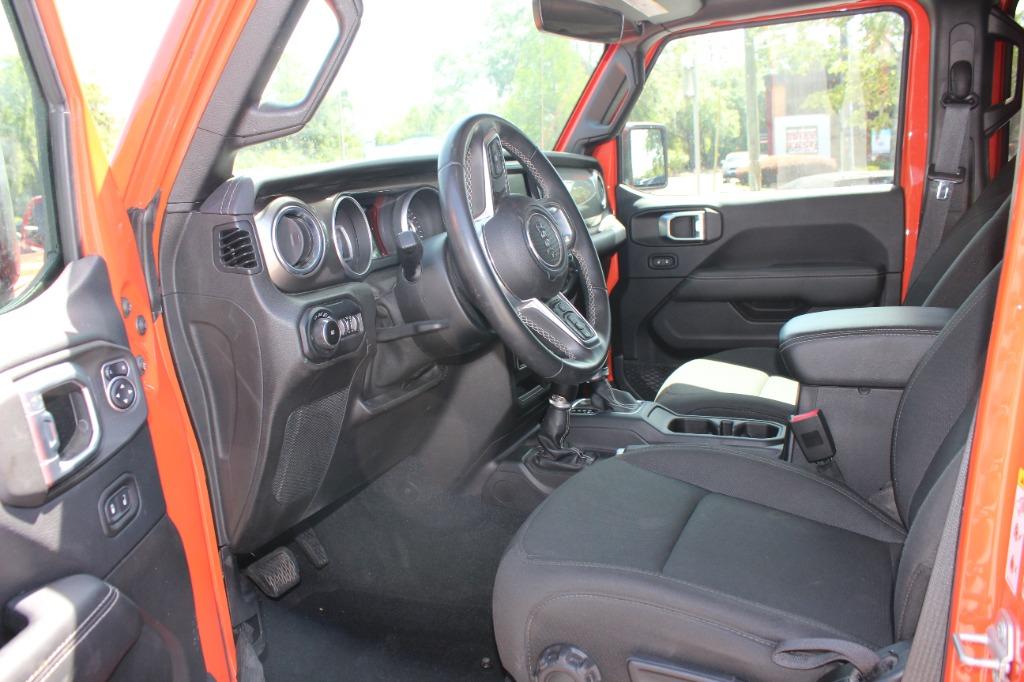2018 Jeep Wrangler - $31,995