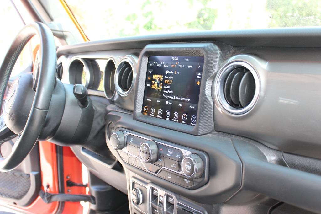 2018 Jeep Wrangler - $31,995