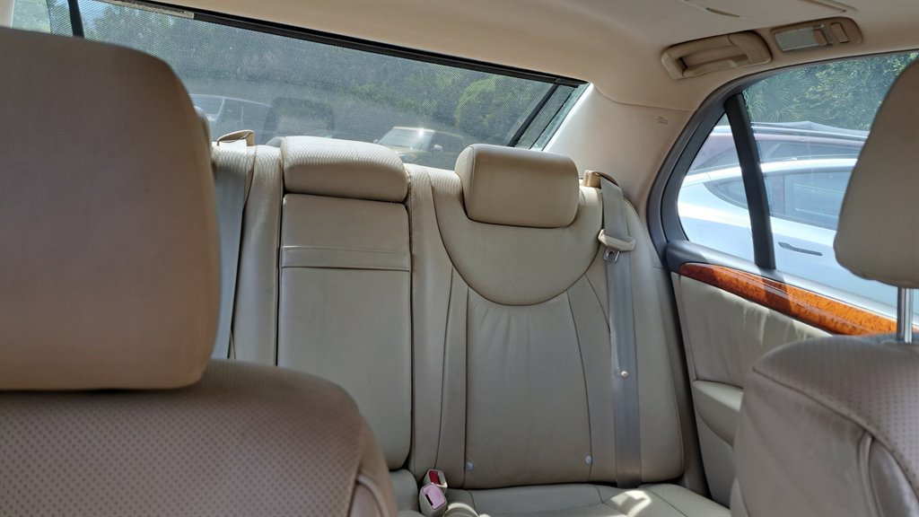 2006 Lexus LS - $10,995