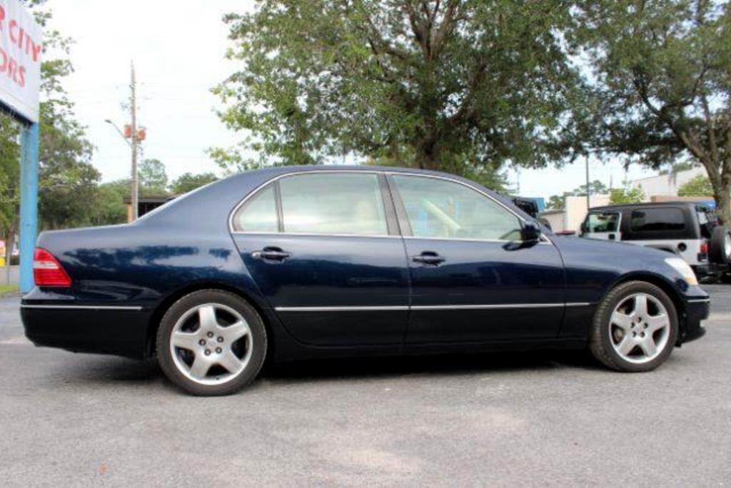 2006 Lexus LS - $10,995