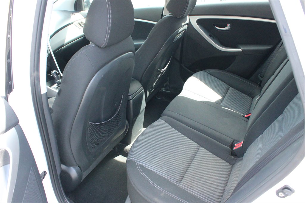 2016 Hyundai Elantra - $7,995