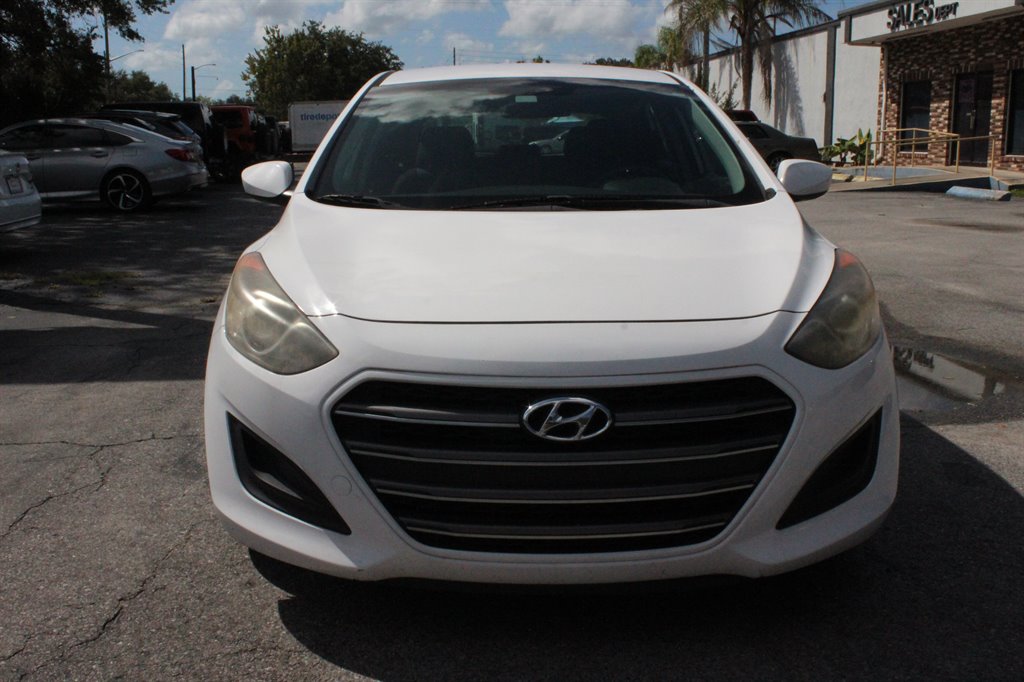 2016 Hyundai Elantra - $7,995