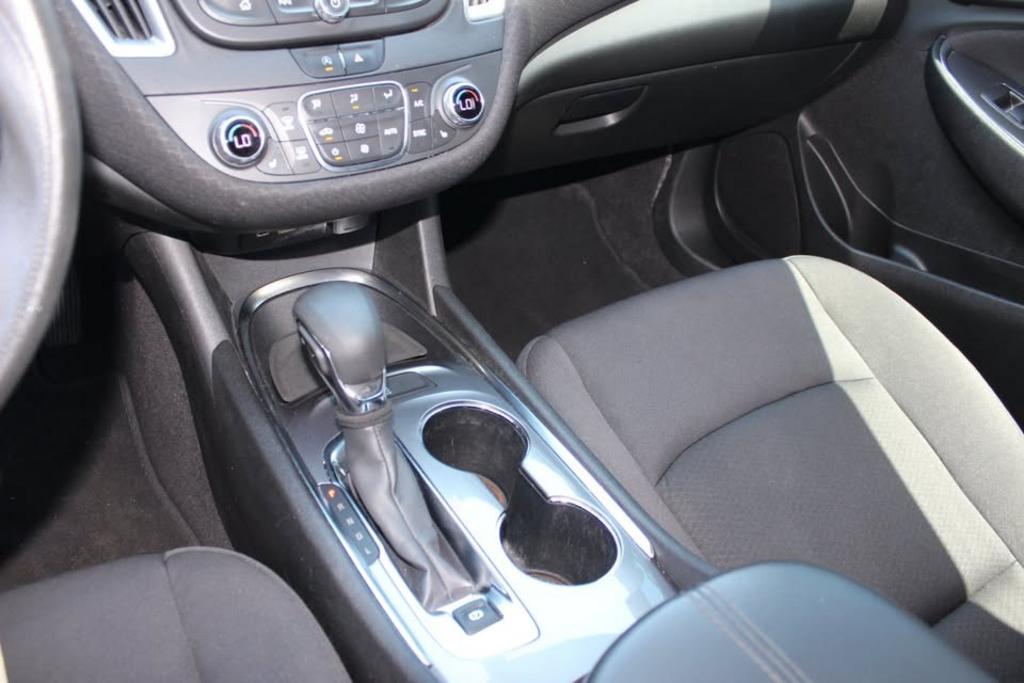 2020 Chevrolet Equinox - $14,995