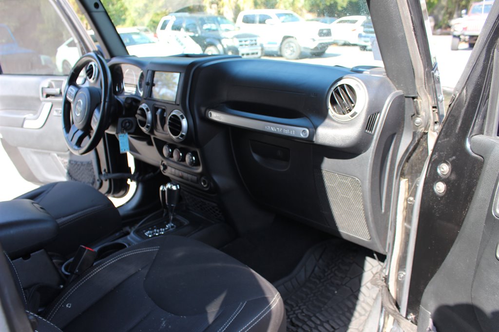2017 Jeep Wrangler - $19,995
