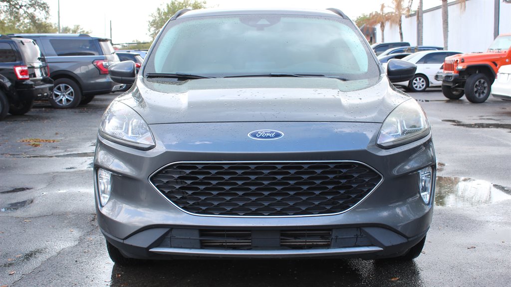 2022 Ford Escape - $15,995