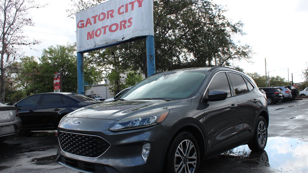 2022 Ford Escape - $15,995