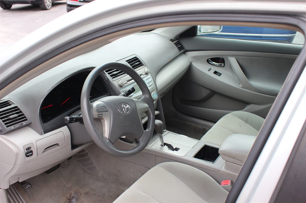 2007 Toyota Camry - $8,995