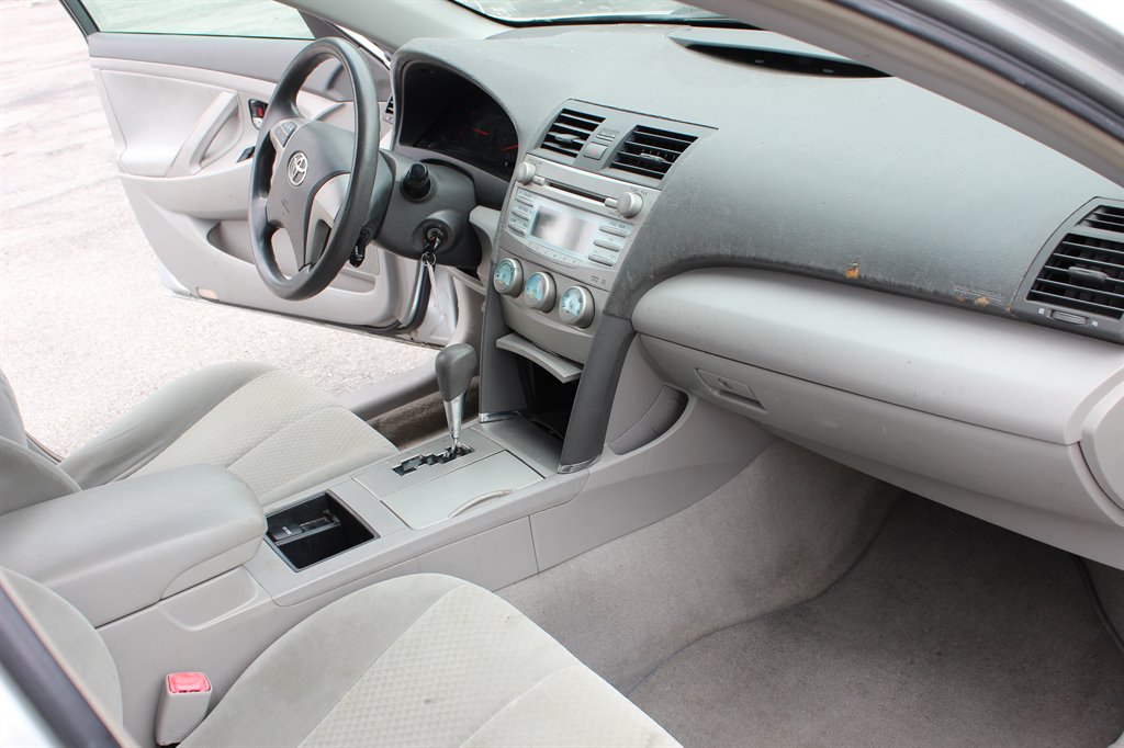 2007 Toyota Camry - $8,995