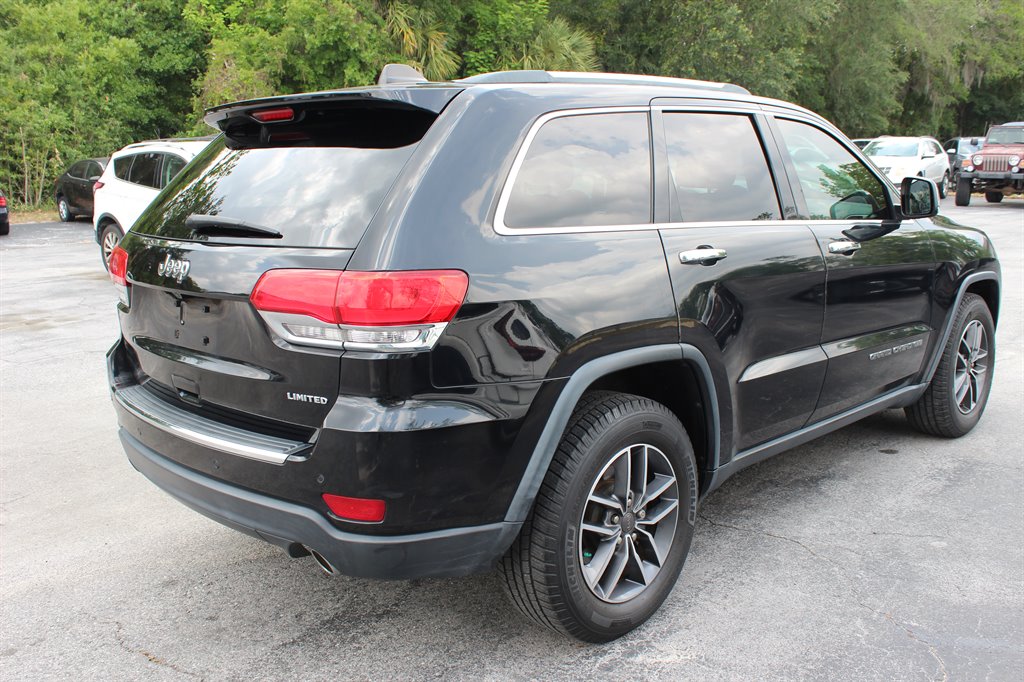 2019 Jeep Cherokee - $18,995