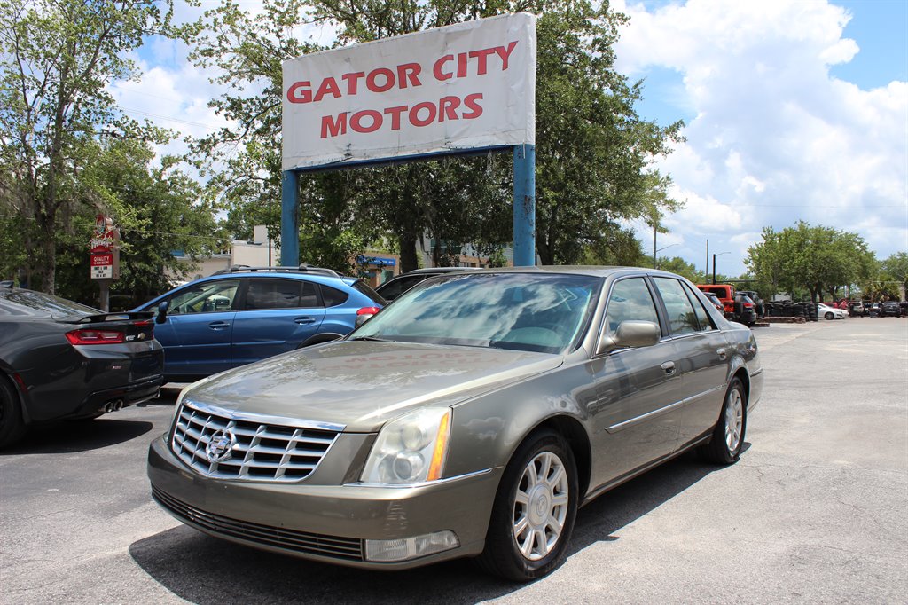 2010 Cadillac DTS - $6,995