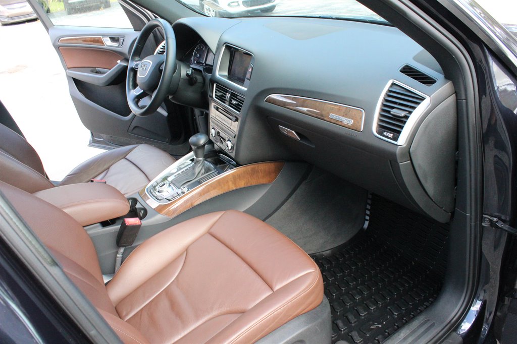 2017 Audi Q5 - $10,995