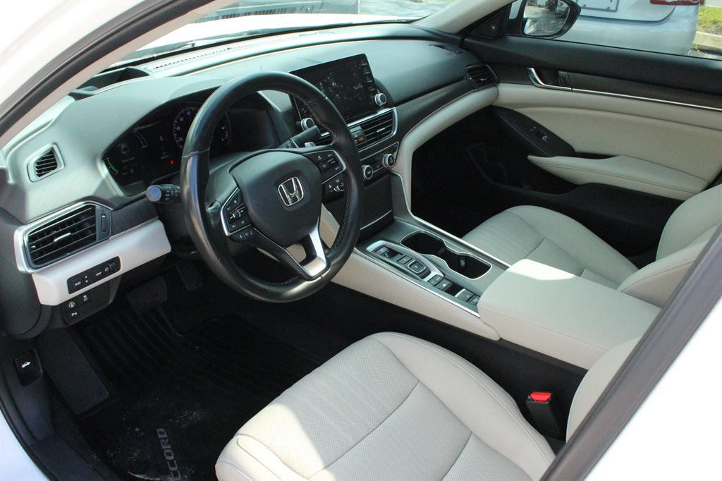 2021 Honda Accord - $22,995