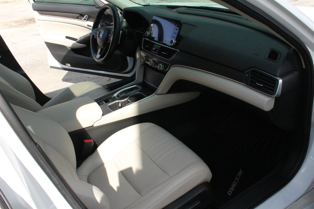 2021 Honda Accord - $22,995