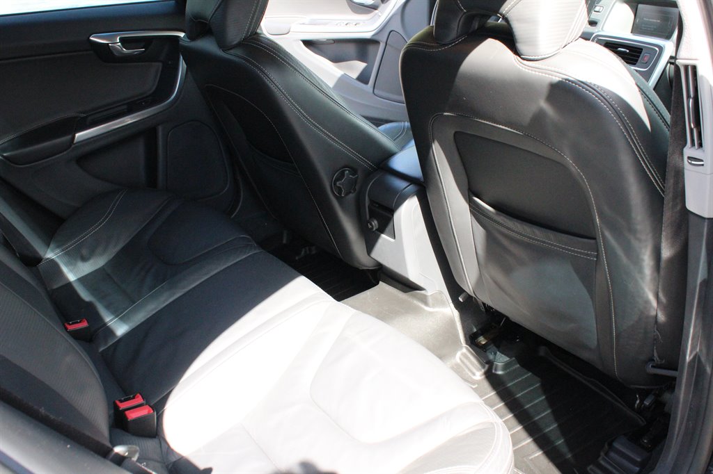 2012 Volvo S60 - $8,995