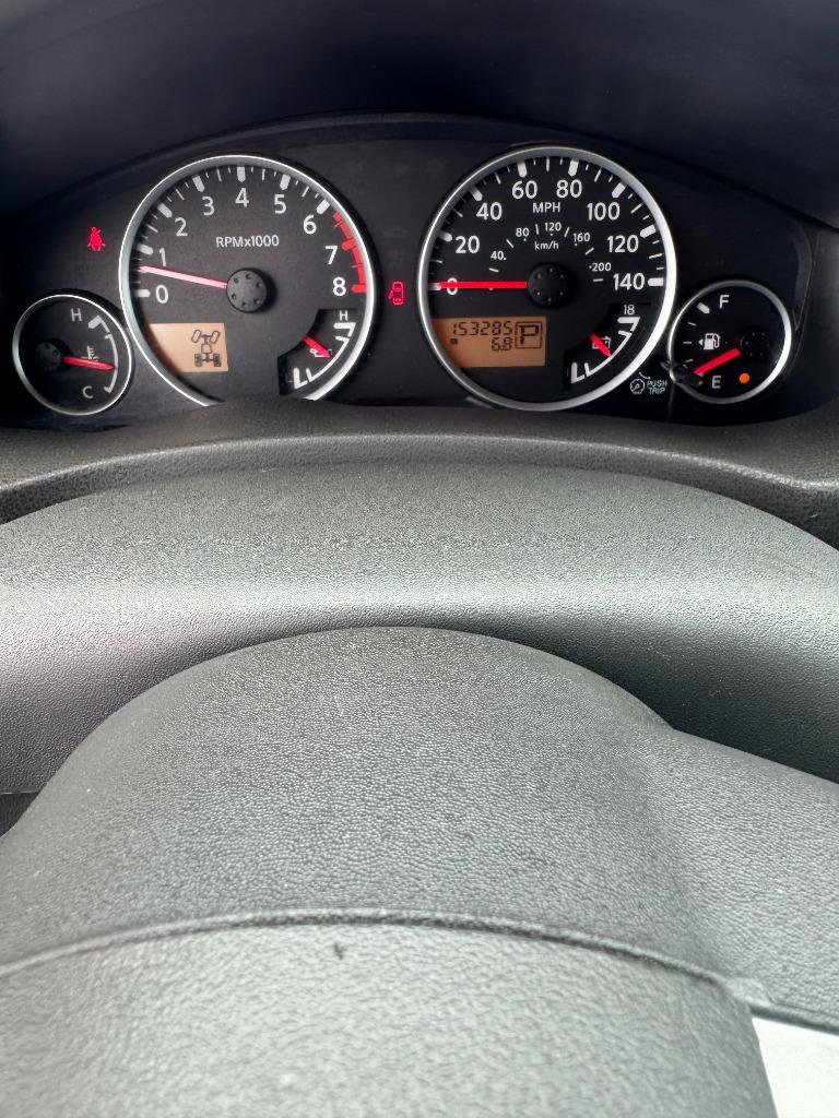 2007 Nissan Pathfinder S photo