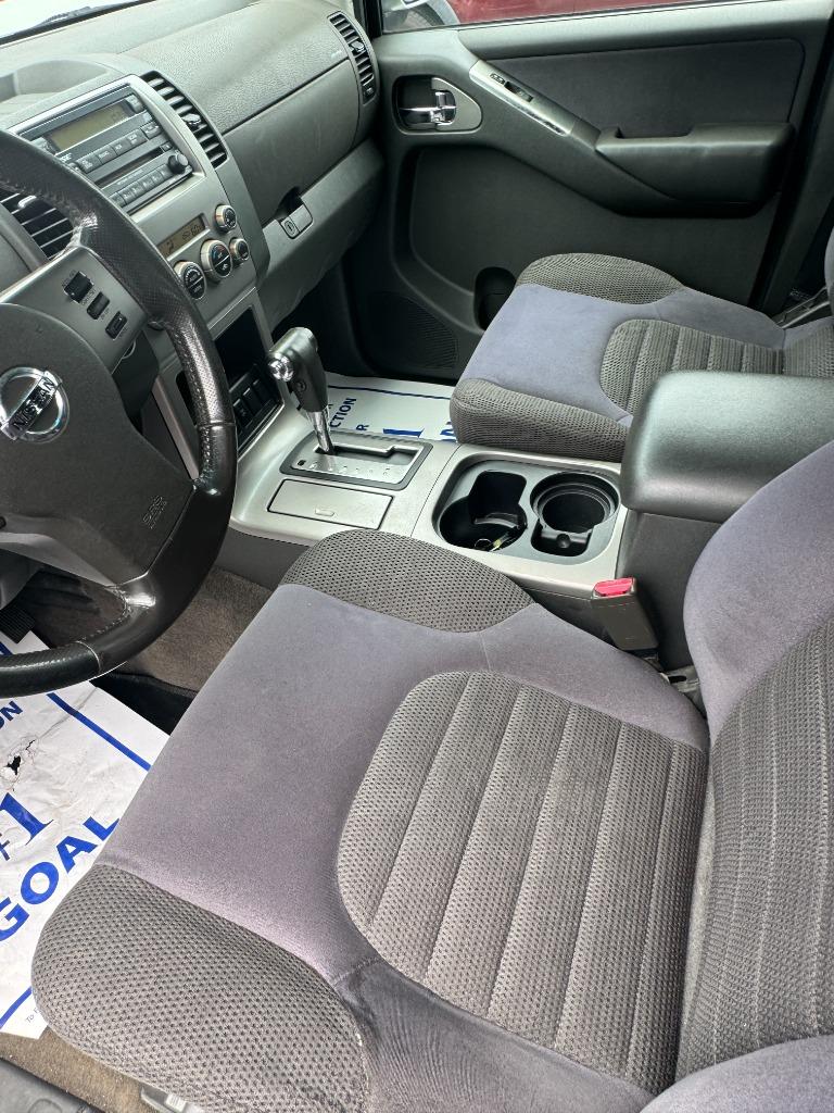 2007 Nissan Pathfinder S photo