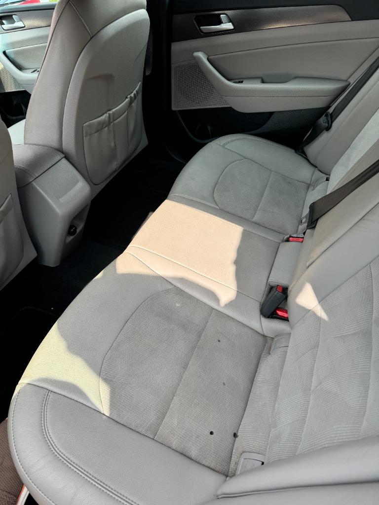 2007 Nissan Pathfinder S photo